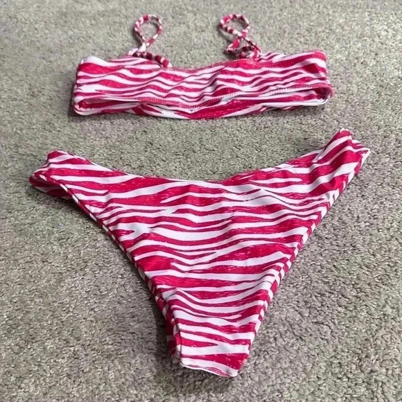 NWOT! PINK & WHITE Women’s Small Top & Bottom - Picture 4 of 7